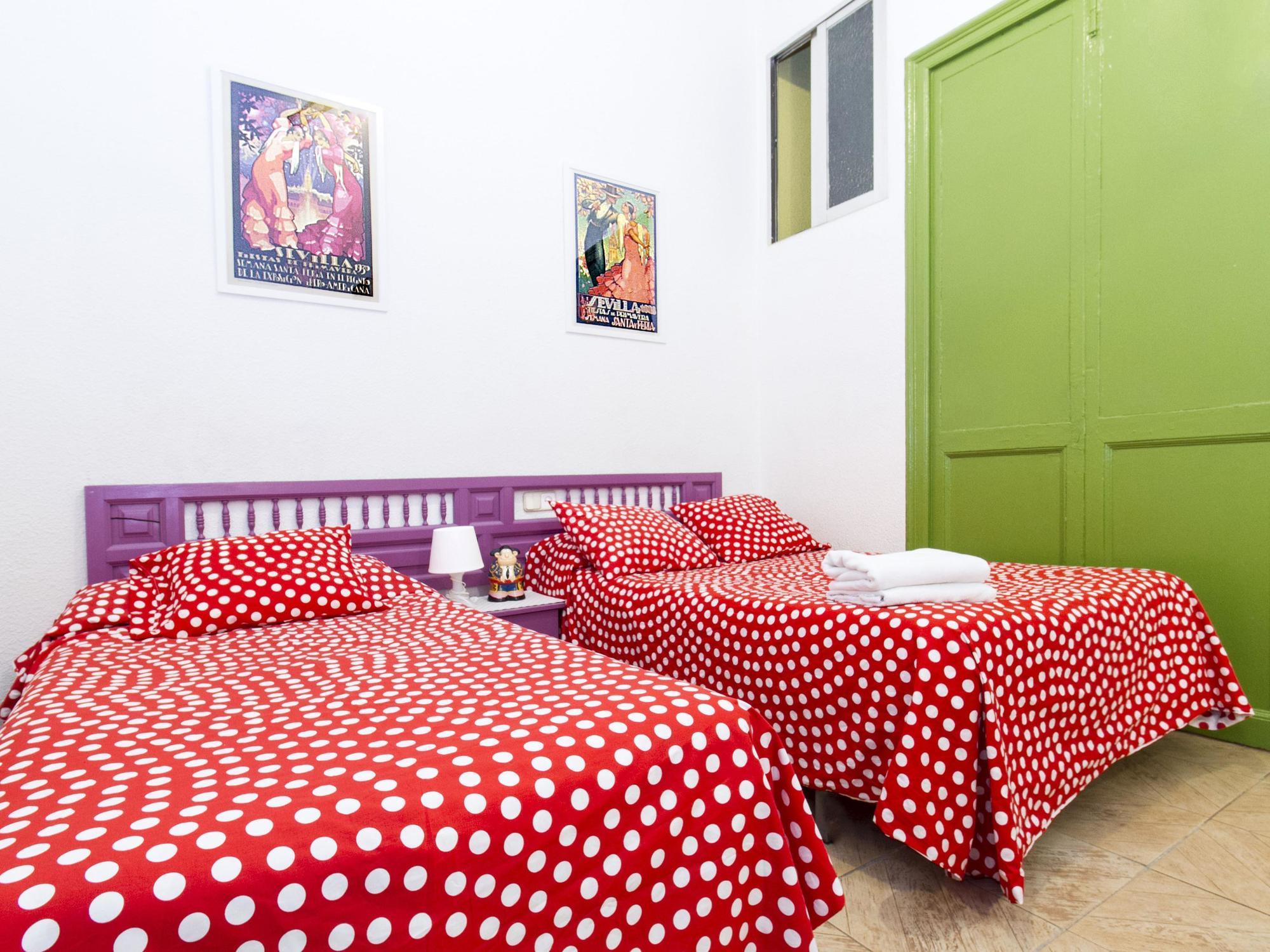 Hostal Bahia Madryt Zewnętrze zdjęcie