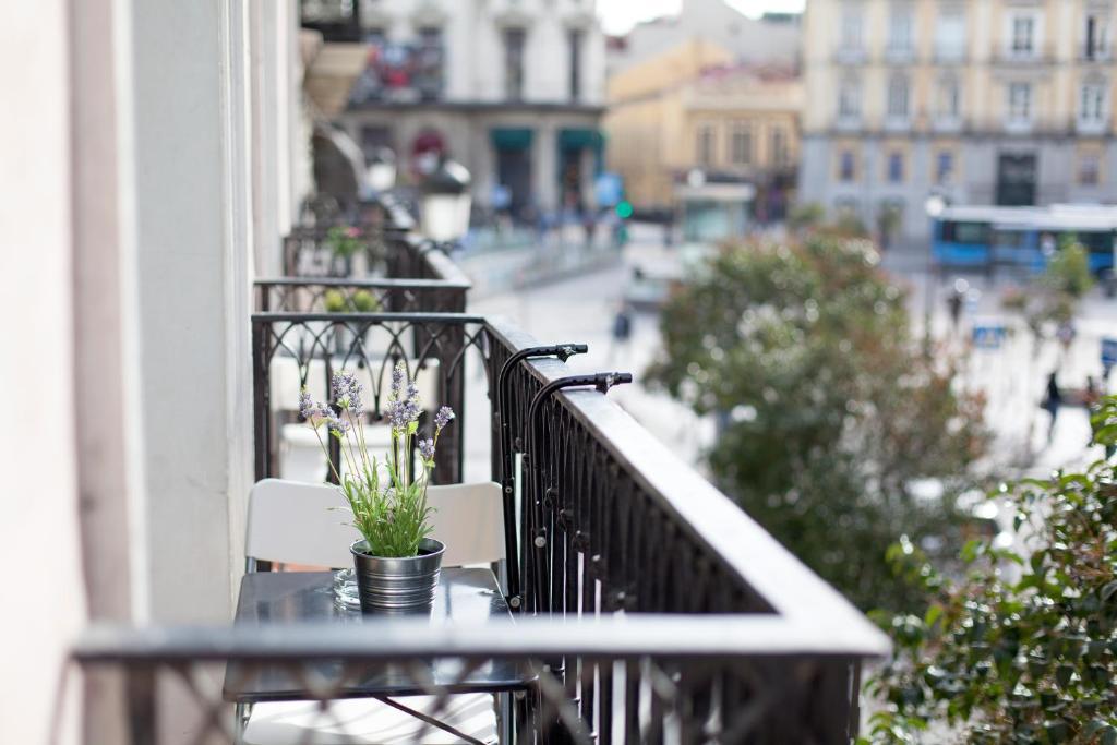 Hostal Bahia Madryt Zewnętrze zdjęcie
