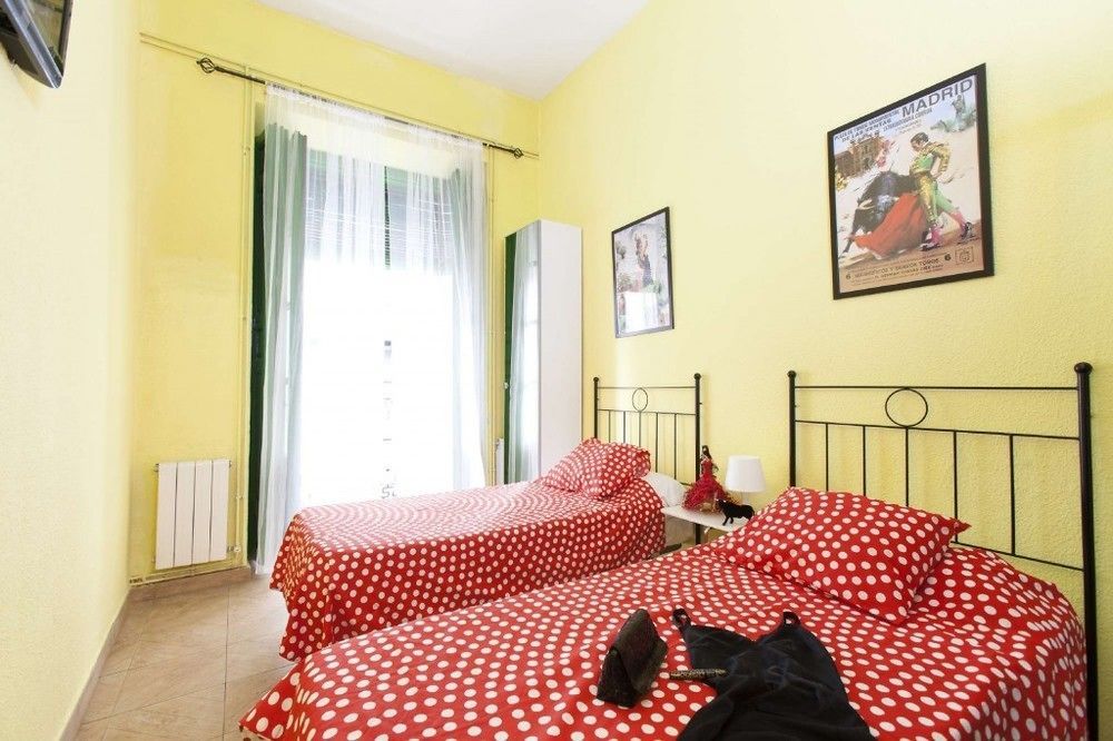 Hostal Bahia Madryt Zewnętrze zdjęcie